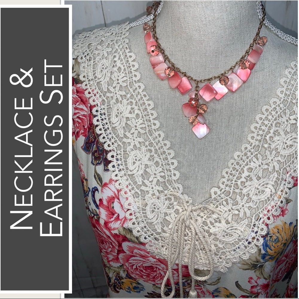 Lucite & Acrylic Jewels Necklace & Earrings in Pink & White Gradients Vintage - Picture 4 of 13